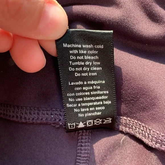 Active Life Mesh Crisscross Capri Leggings size Small - Picture 9 of 9